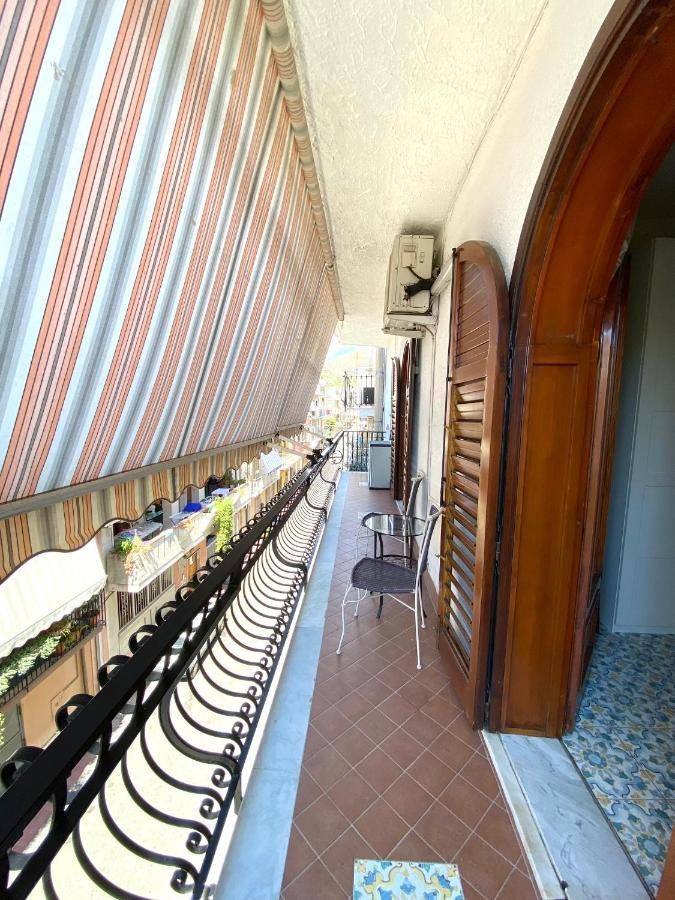 Apartments Mikros จีอาร์ดีนี นักซอส ภายนอก รูปภาพ